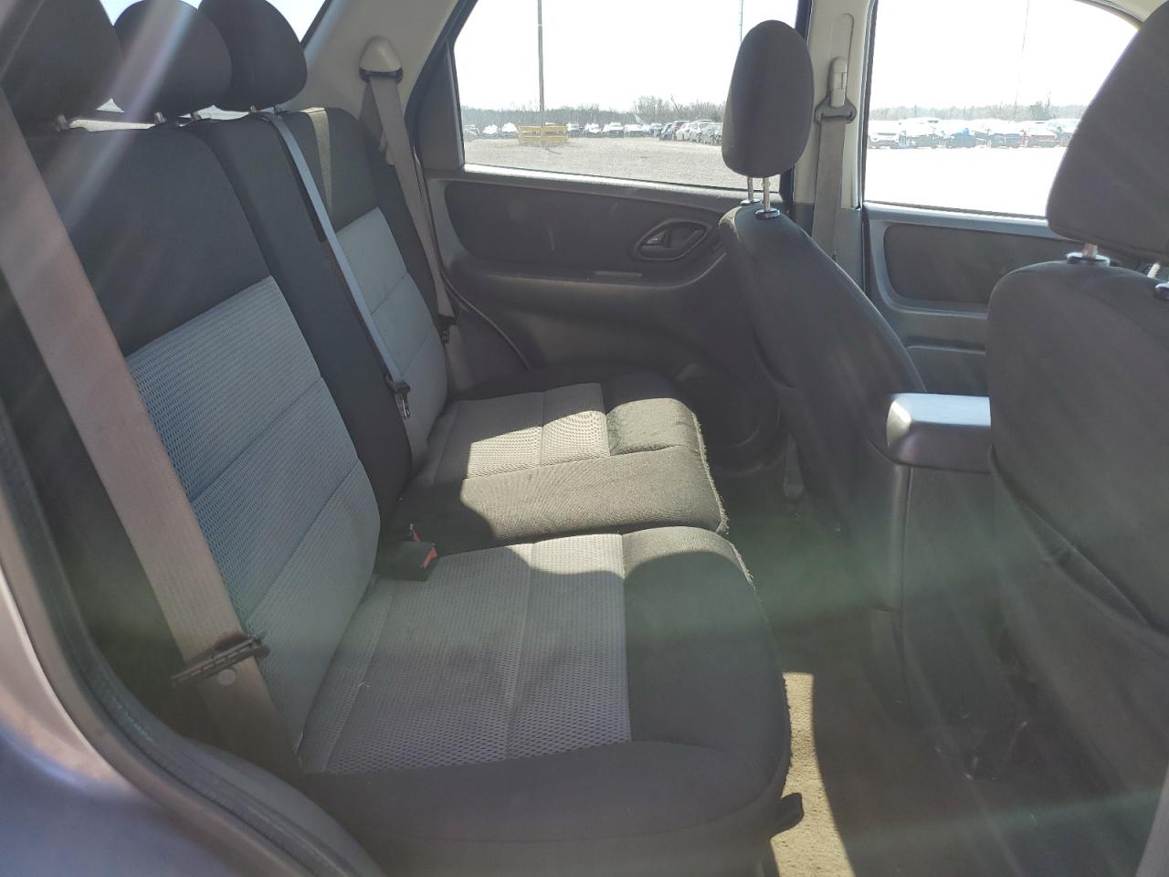 2007 Ford Escape VIN 1FMYU93117KA75929 Copart auction photo, front end / side damage thumbnail 11