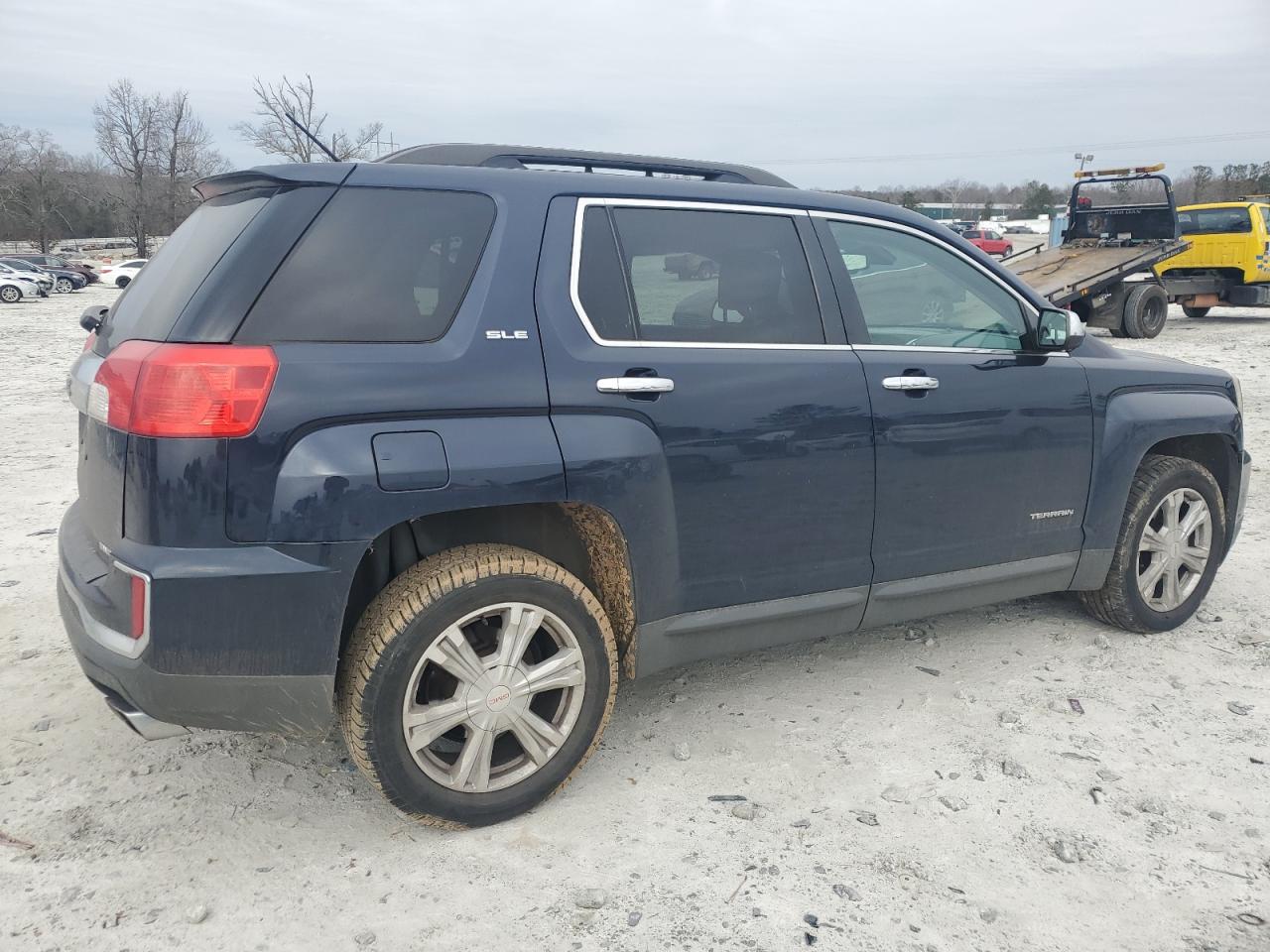 2016 GMC Terrain VIN 2GKFLTE37G6237600 Copart auction photo, minor dent/scratches damage thumbnail 3