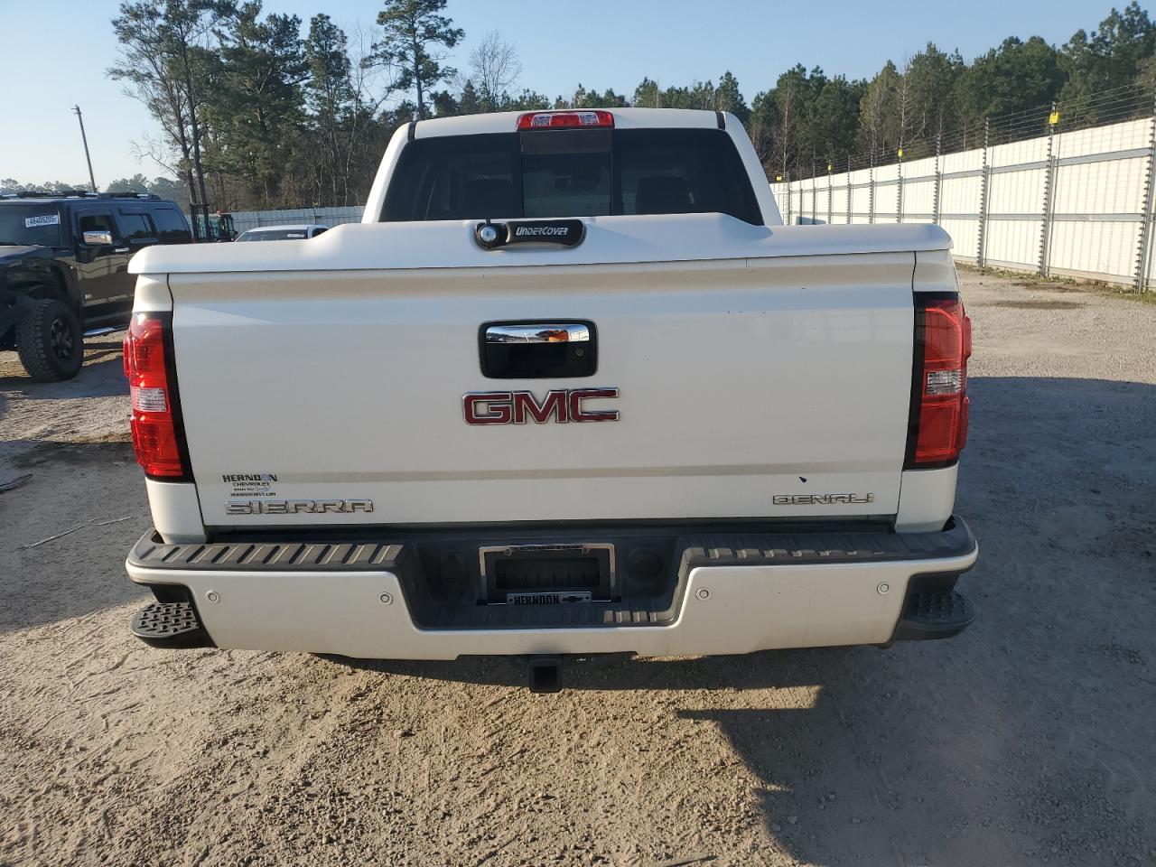 2015 GMC Sierra VIN 3GTU2WEC4FG338801 Copart auction photo, normal wear damage thumbnail 6