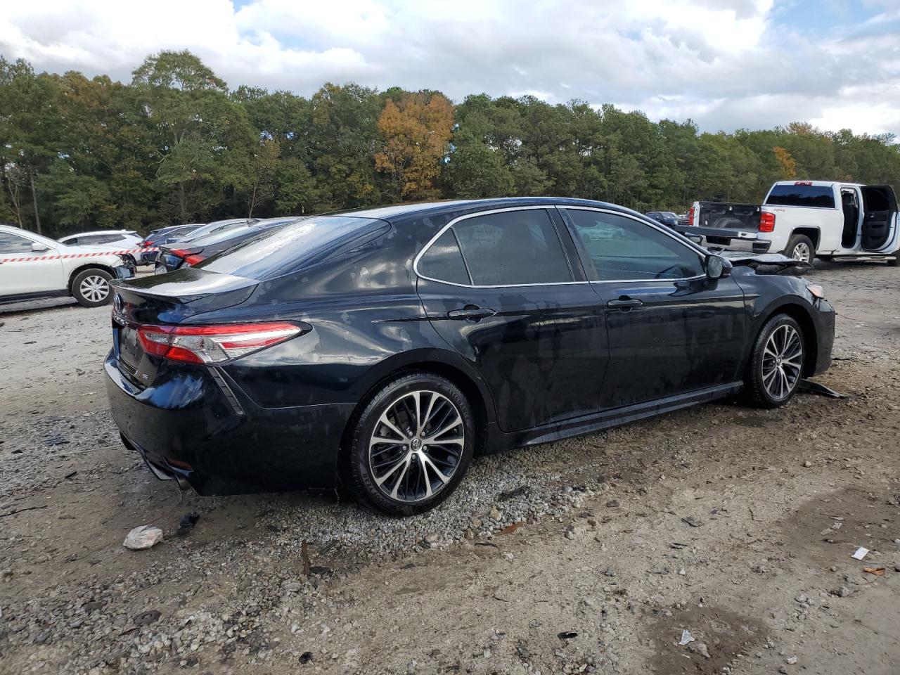 2018 Toyota Camry VIN 4T1B11HK2JU135326 Copart auction photo, front end damage thumbnail 3