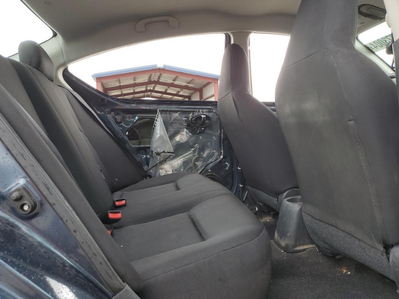 2017 Nissan Versa VIN 3N1CN7AP0HL829364 Copart auction photo, stripped / all over damage thumbnail 10