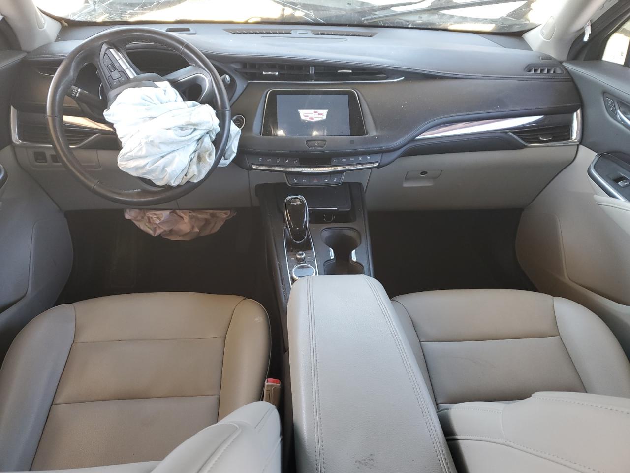 2021 Cadillac XT4 VIN 1GYAZAR47MF023407 Copart auction photo, front end damage thumbnail 8