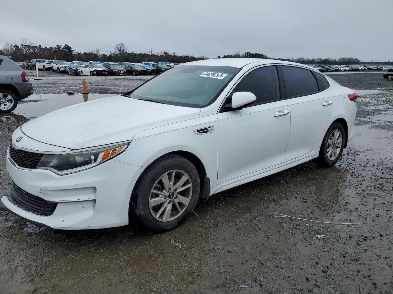 2017 KIA Optima VIN 5XXGT4L3XHG178057
