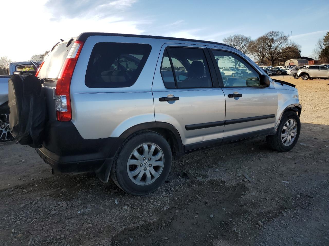 2006 Honda CR-V VIN JHLRD68816C028442 Copart auction photo, front end damage thumbnail 3