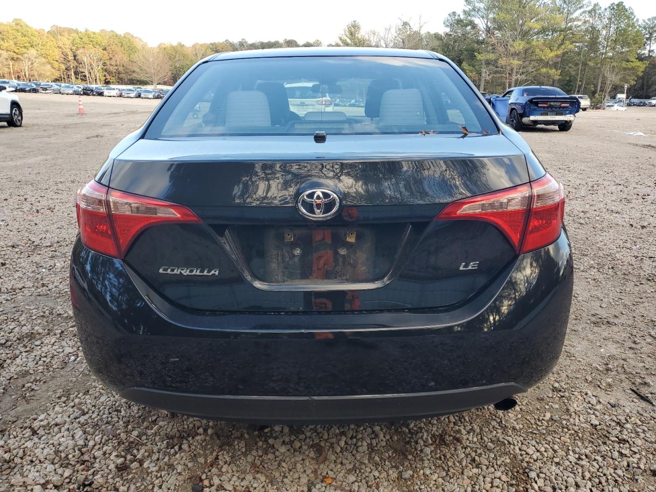 2019 Toyota Corolla VIN 2T1BURHE5KC217716 Copart auction photo, front end damage thumbnail 6