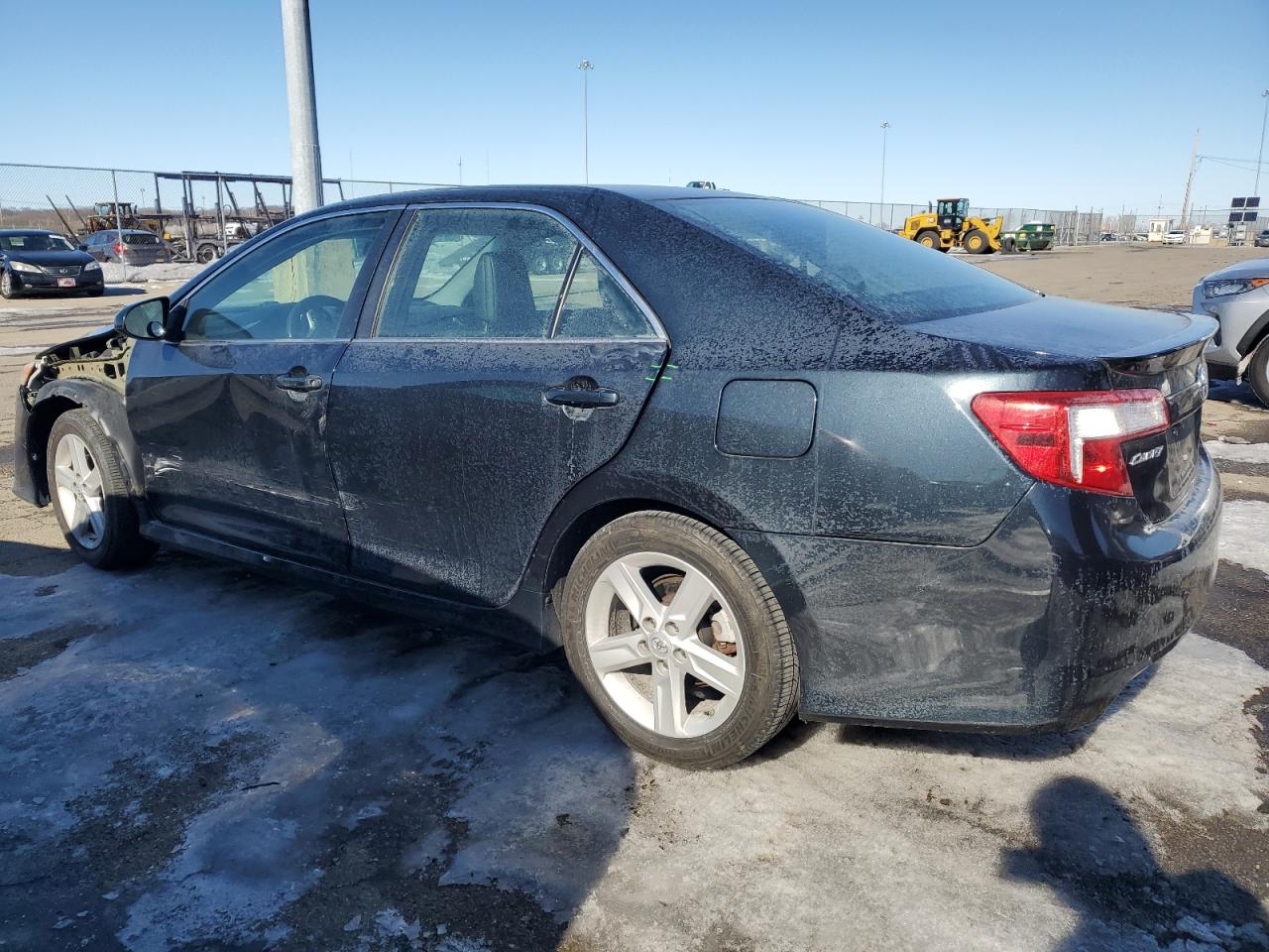 2014 Toyota Camry VIN 4T1BF1FK0EU413201 Copart auction photo, front end / side damage thumbnail 2