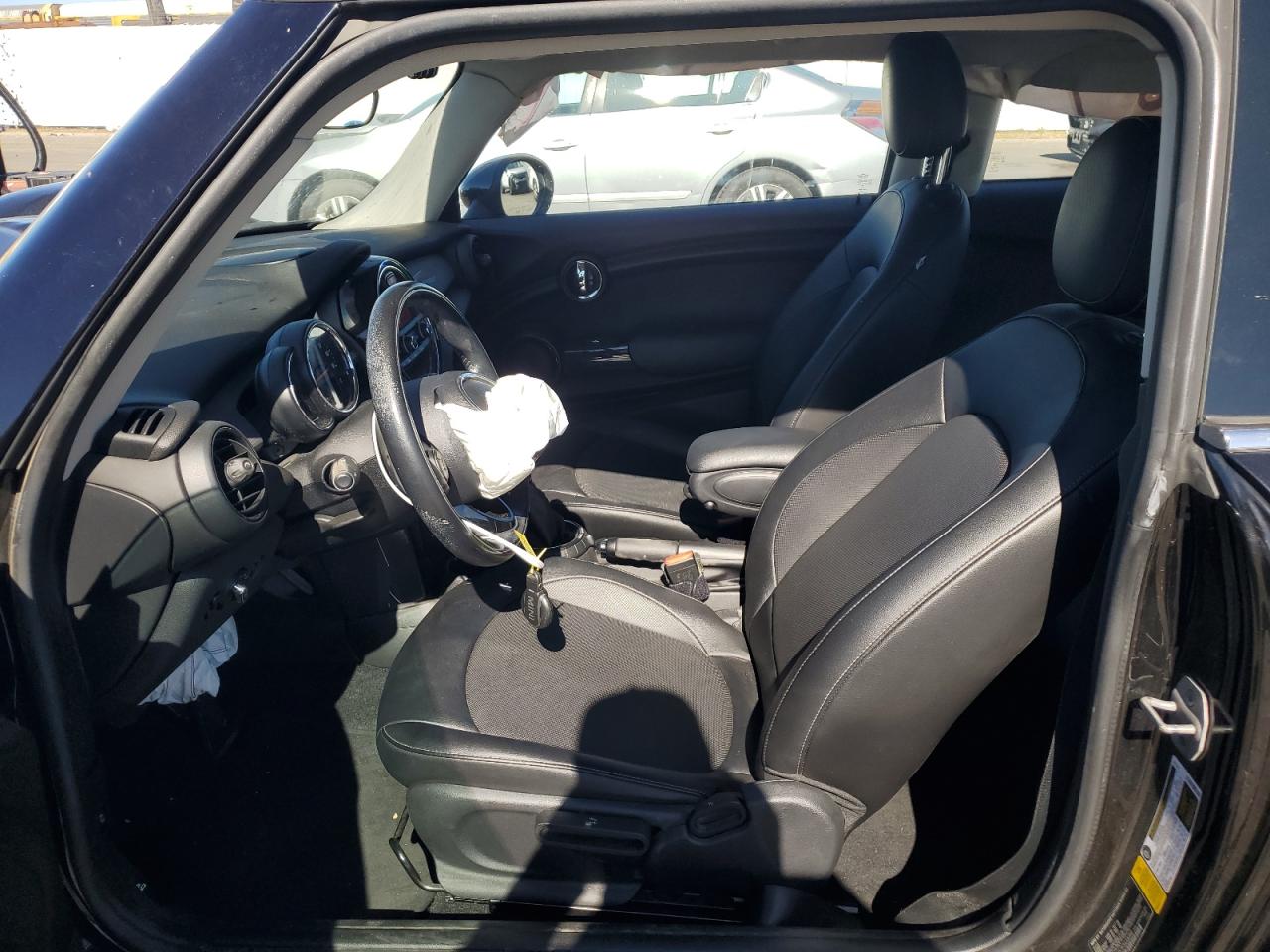 2015 MINI Cooper VIN WMWXM5C57F3A59089 Copart auction photo, front end damage thumbnail 7