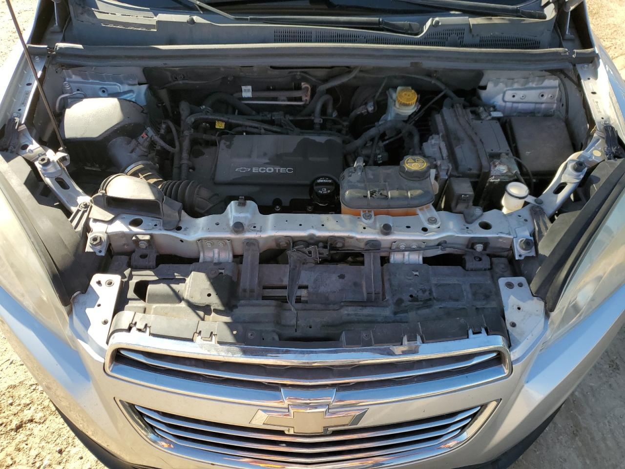 2015 Chevrolet Trax VIN 3GNCJLSB9FL239771 Copart auction photo, rear end / minor dent/scratches damage thumbnail 11