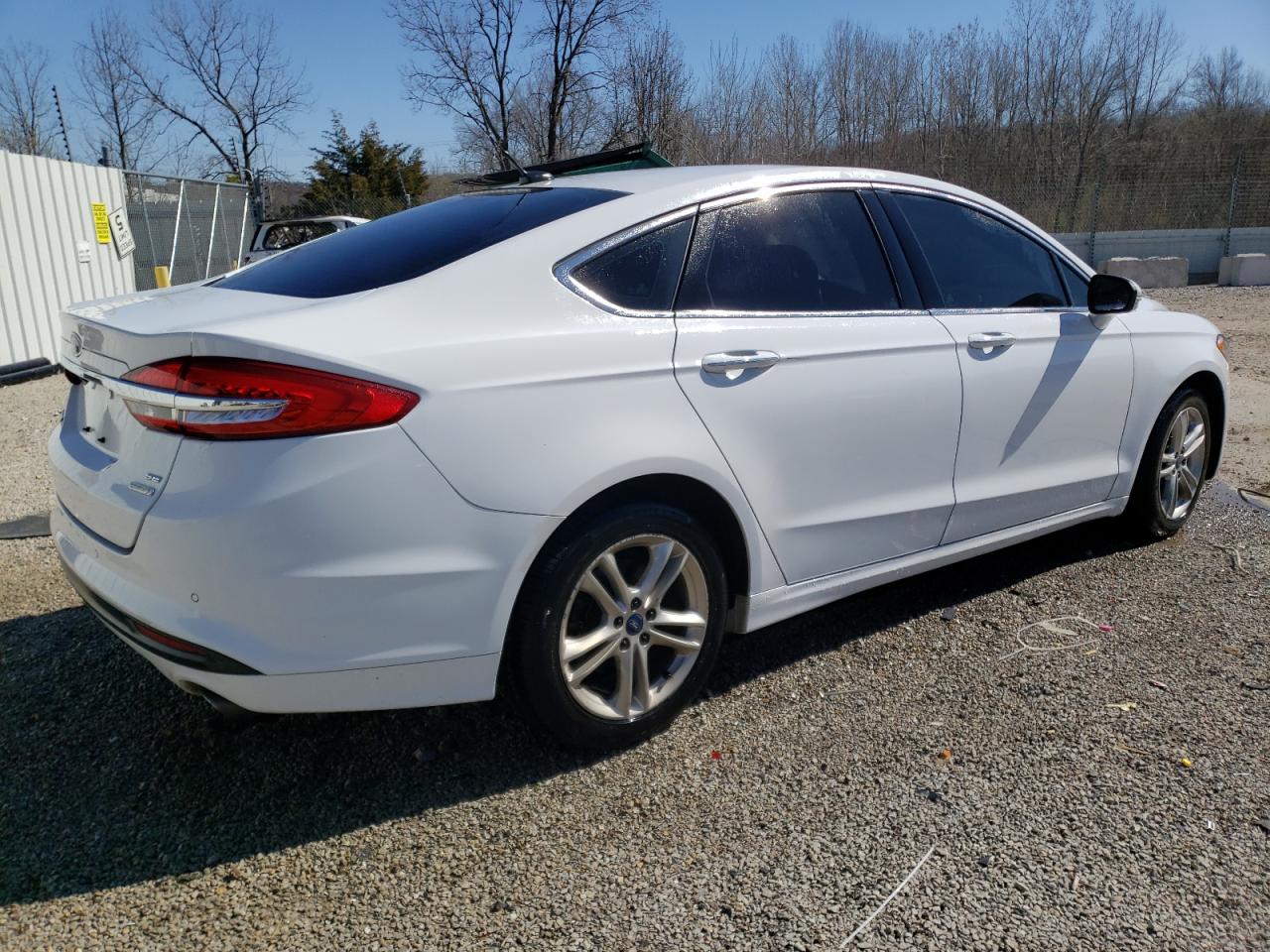2018 Ford Fusion VIN 3FA6P0HD0JR152073 Copart auction photo, front end / side damage thumbnail 3