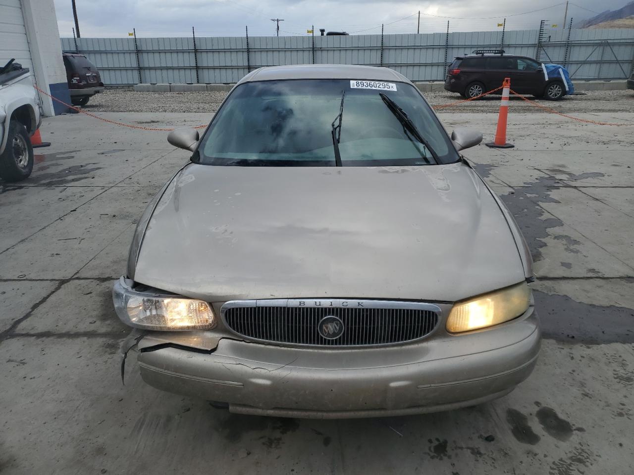 2001 Buick Century VIN 2G4WS52J111242871 Copart auction photo, front end damage thumbnail 5