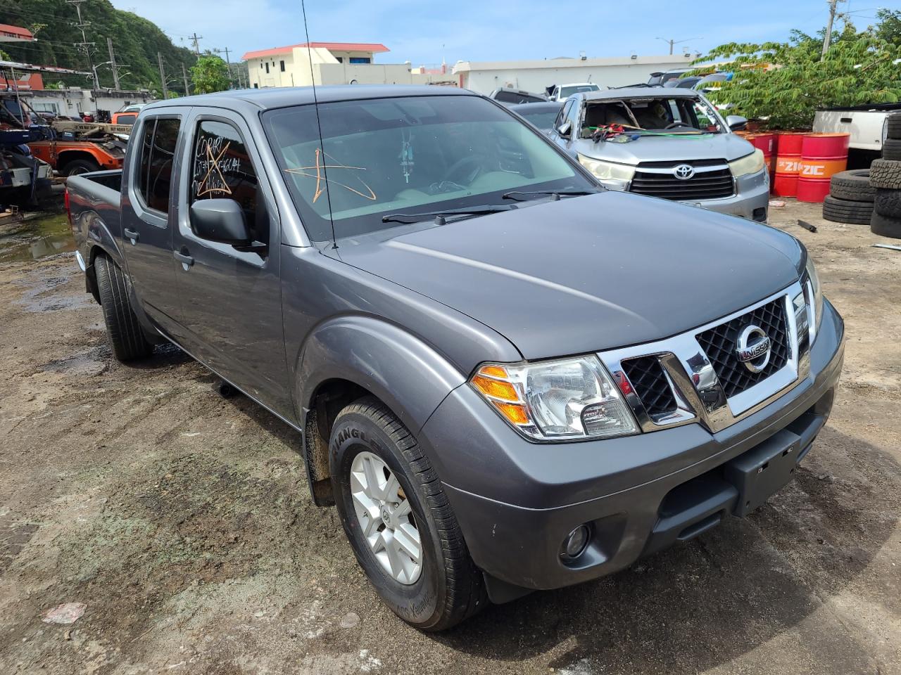 2019 Nissan Navara (Frontier) VIN 1N6AD0ER5KN878378 Copart auction photo, undercarriage / rear end damage thumbnail 4