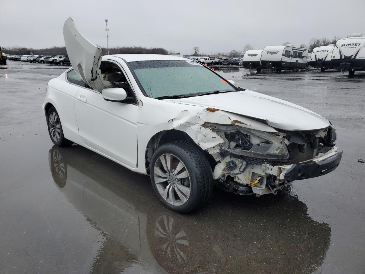 2009 Honda Accord VIN 0HGCS12349A003206 Copart auction photo, water/flood / front end damage thumbnail 4
