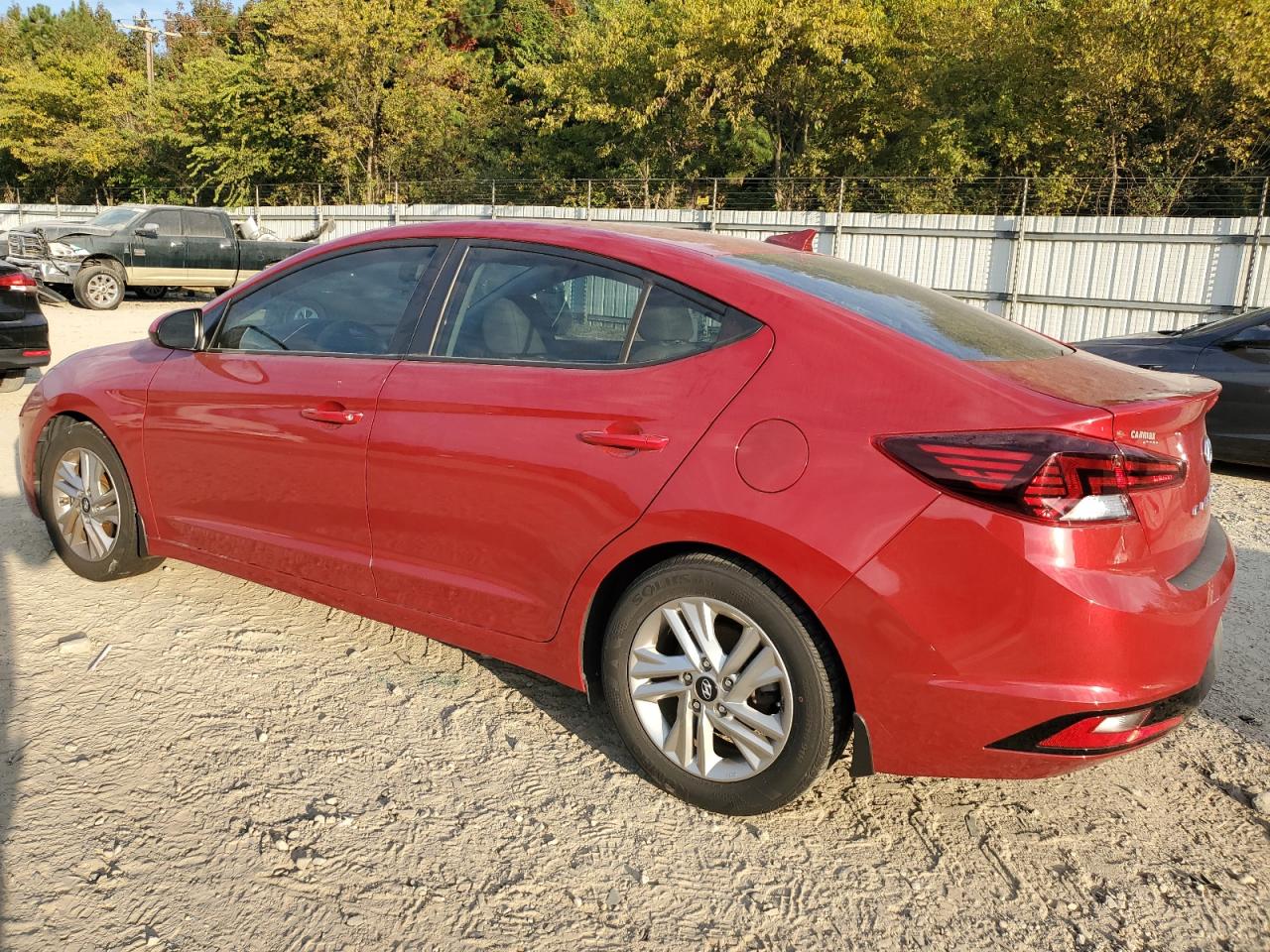 2020 Hyundai Elantra VIN KMHD84LFXLU995381 Copart auction photo, front end / minor dent/scratches damage thumbnail 2