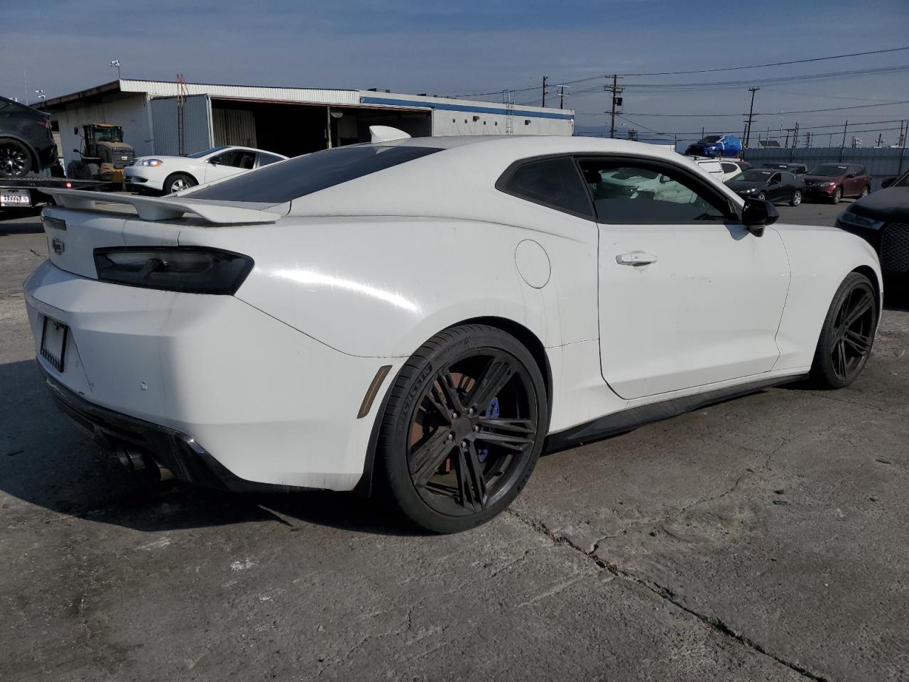 2018 Chevrolet Camaro VIN 1G1FH1R73J0178956 Copart auction photo, vandalism damage thumbnail 3