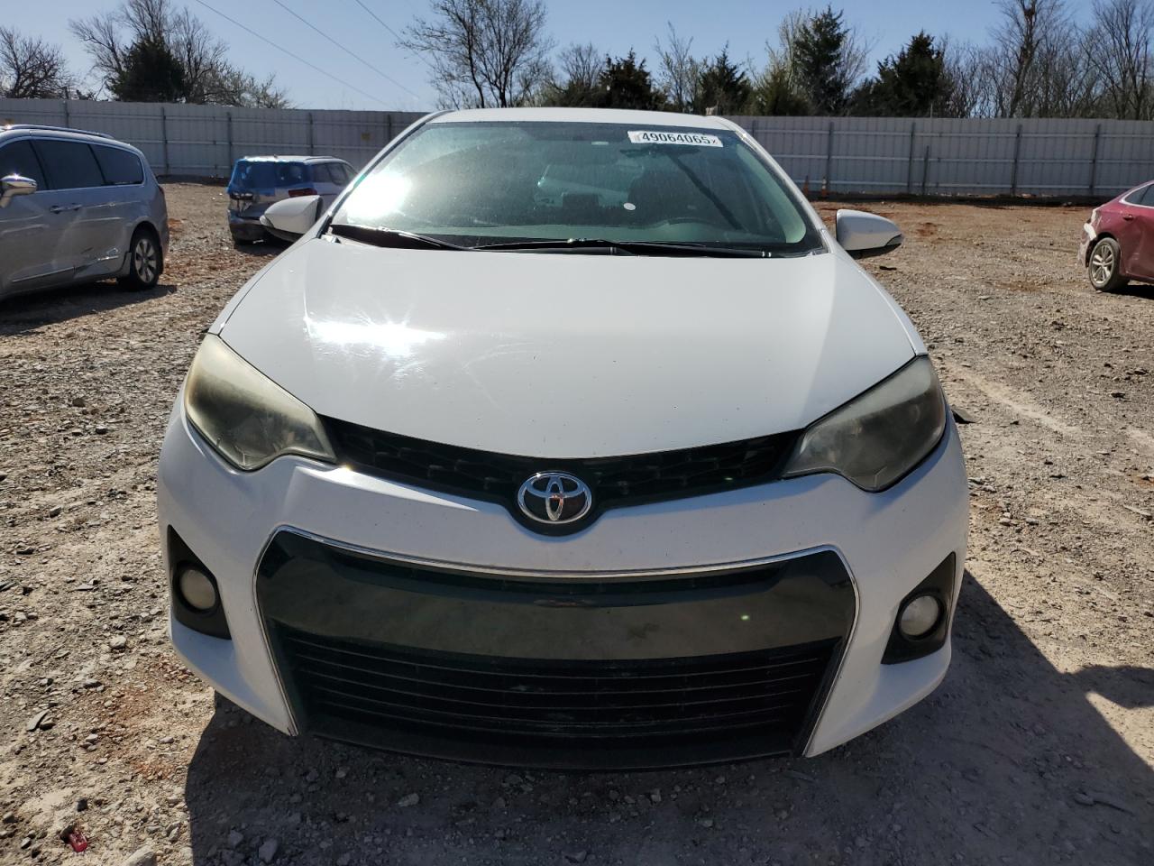 2015 Toyota Corolla VIN 5YFBURHE0FP311895 Copart auction photo, rear end / minor dent/scratches damage thumbnail 5