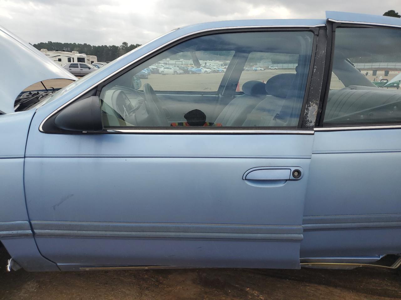 1994 Ford Taurus VIN 1FALP5241RA141548 Copart auction photo, rear end / minor dent/scratches damage thumbnail 7