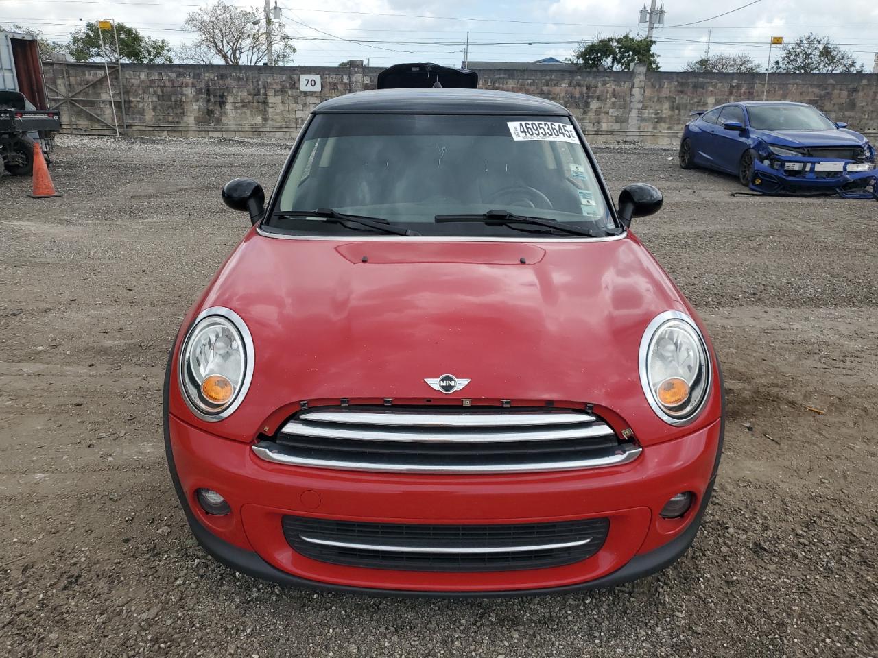 2012 MINI Cooper VIN WMWSU3C52CT368427 Copart auction photo, side / rear end damage thumbnail 5
