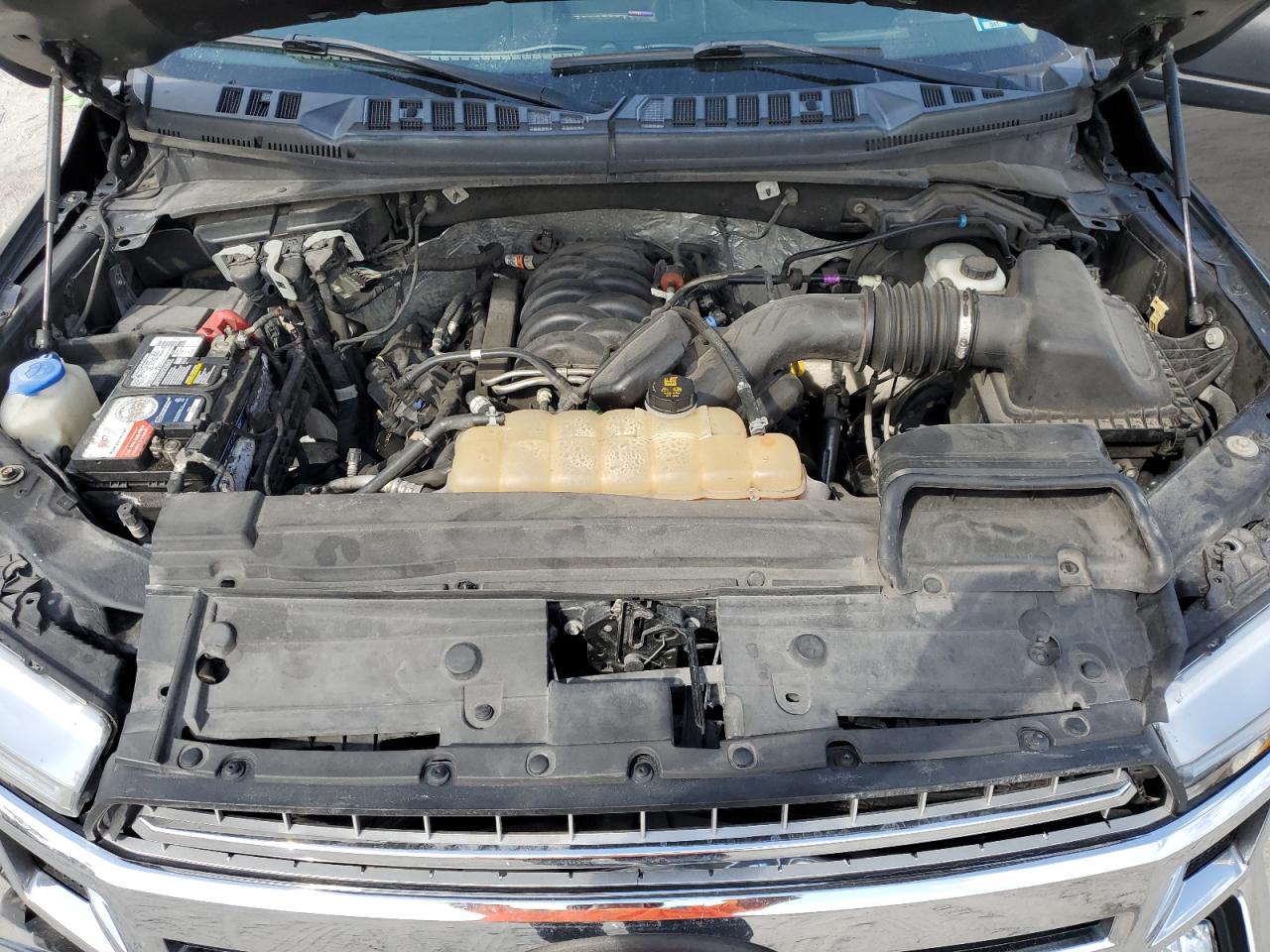 2019 Ford F-150 VIN 1FTEW1E51KKC40826 Copart auction photo, front end / minor dent/scratches damage thumbnail 11
