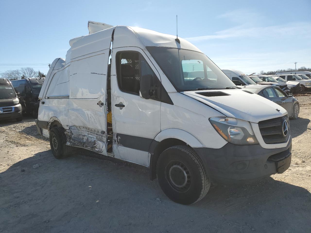 2015 Mercedes-Benz Sprinter VIN WD3PE7DC9FP165231 Copart auction photo, all over damage thumbnail 4