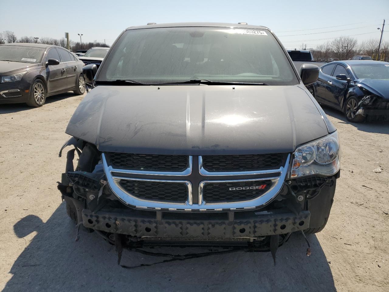 2019 Dodge Caravan VIN 2C4RDGCGXKR591072 Copart auction photo, front end / minor dent/scratches damage thumbnail 5