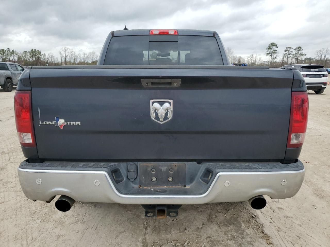 2015 RAM 1500 VIN 1C6RR6LT0FS784903 Copart auction photo, side / rear end damage thumbnail 6