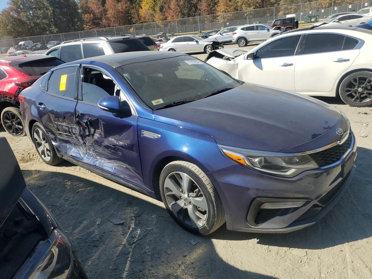2019 KIA Optima VIN 5XXGT4L35KG370591 Copart auction photo, all over damage thumbnail 4