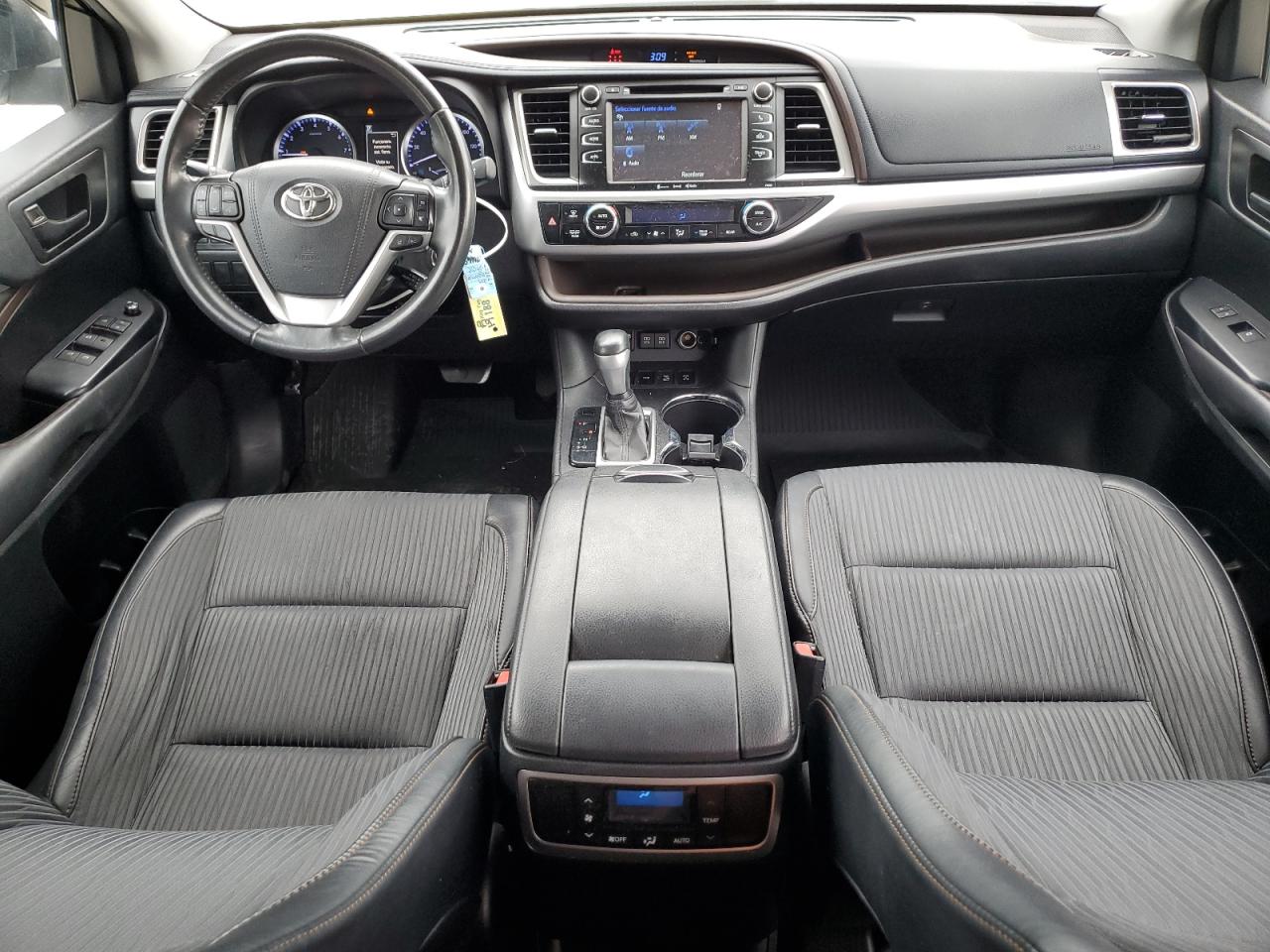 2019 Toyota Highlander VIN 5TDBZRFH6KS937886 Copart auction photo, front end damage thumbnail 8