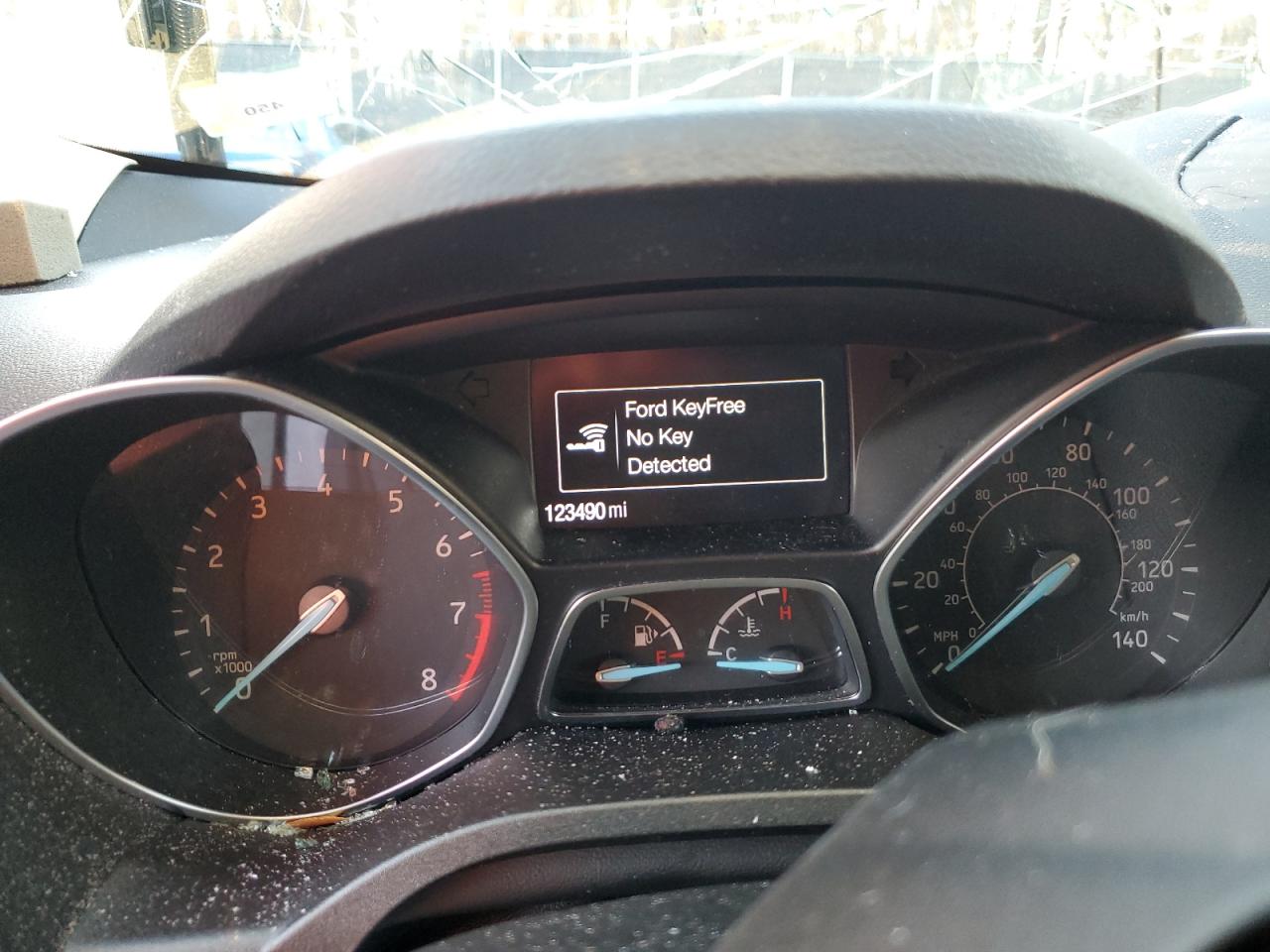 2017 Ford Escape VIN 1FMCU0JD8HUE12346 Copart auction photo, rollover / undercarriage damage thumbnail 9