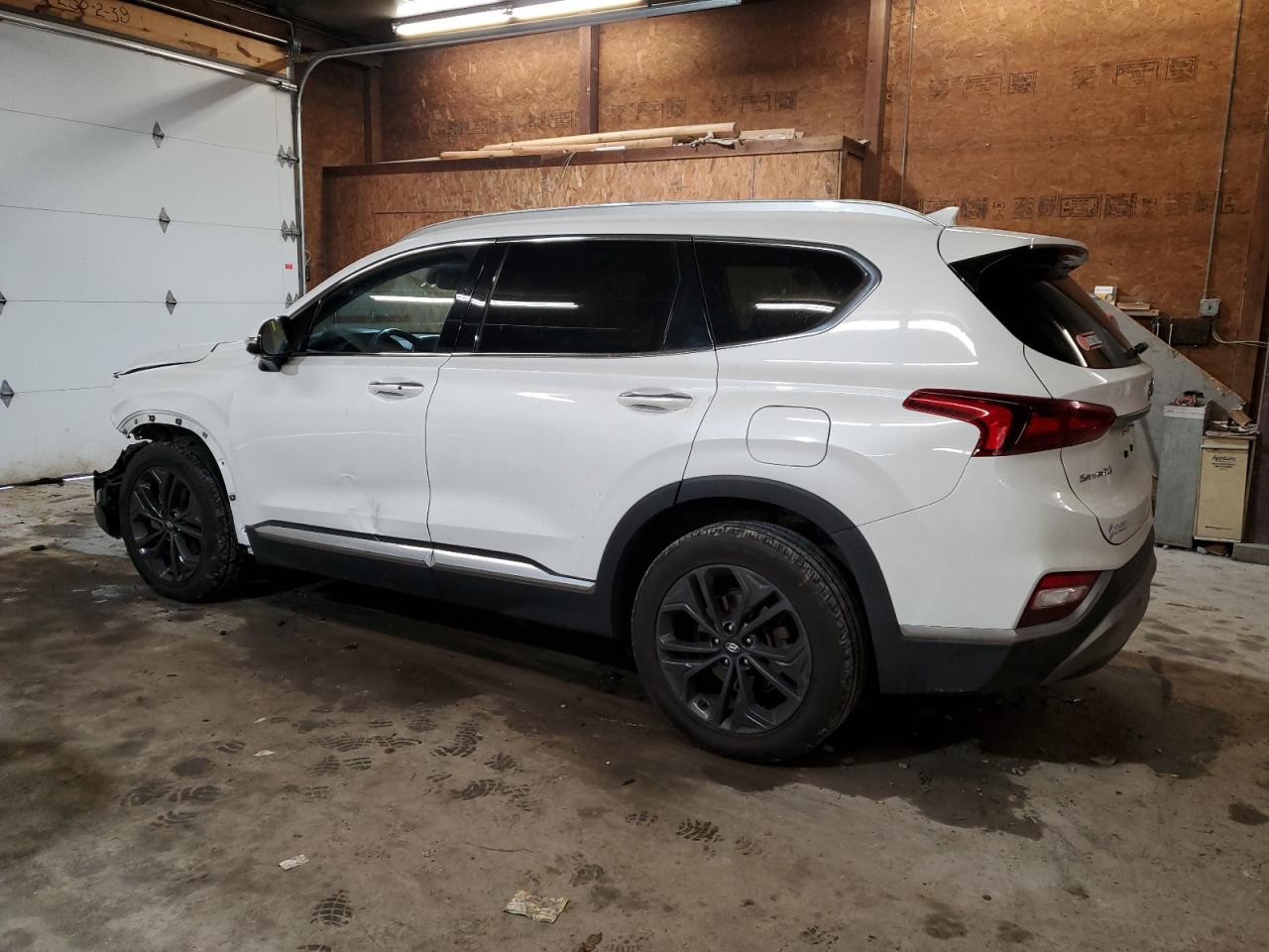 2020 Hyundai Santa Fe VIN 5NMS3CAA6LH216027 Copart auction photo, front end / side damage thumbnail 2