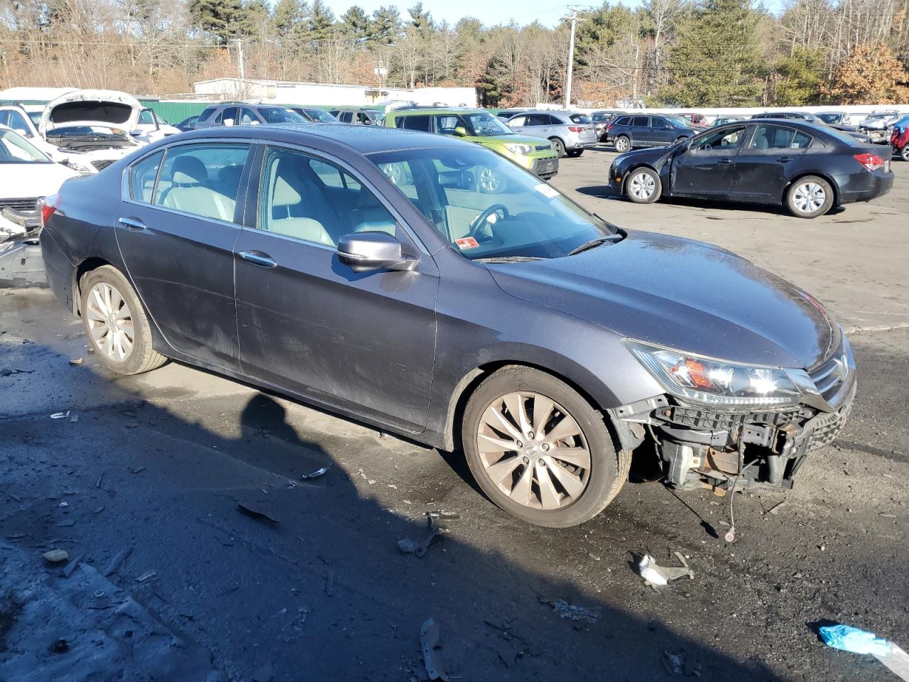 2013 Honda Accord VIN 1HGCR2F81DA181722 Copart auction photo, front end / side damage thumbnail 4