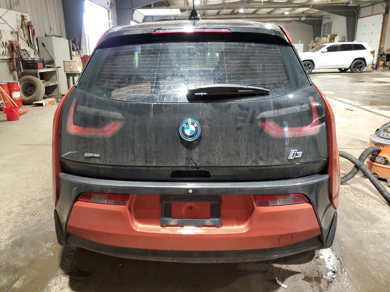 2015 BMW i3 VIN WBY1Z4C54FV502402 Copart auction photo, side damage thumbnail 6