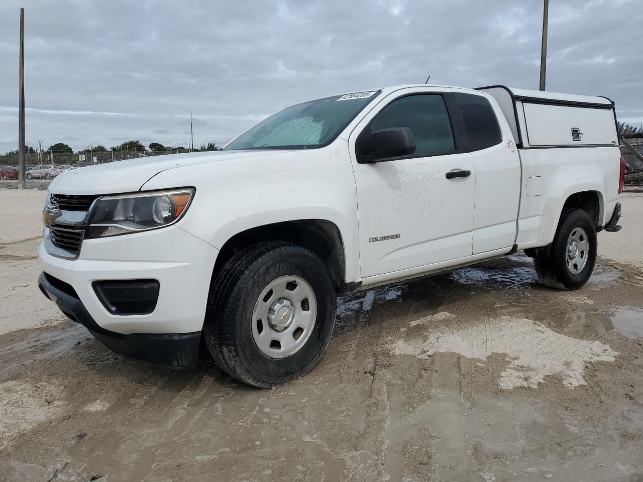 2018 Chevrolet Colorado VIN 1GCHSBEA1J1174858