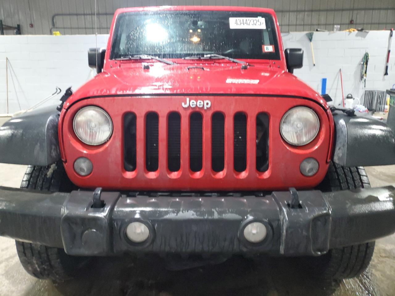 2014 Jeep Wrangler VIN 1C4HJWDG7EL265370 Copart auction photo, rear end / minor dent/scratches damage thumbnail 5