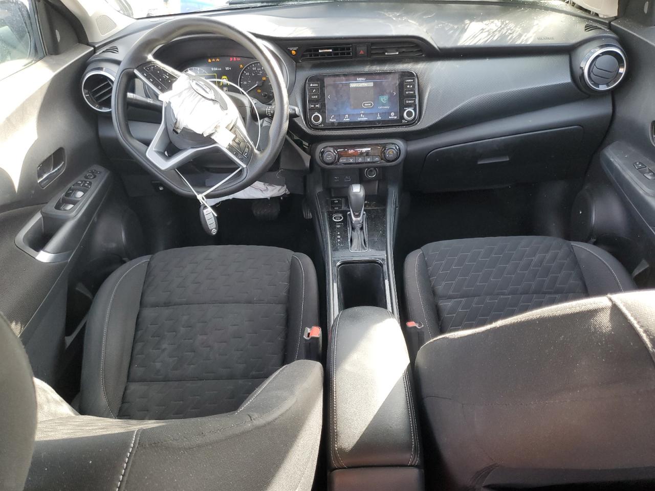 2021 Nissan Kicks VIN 3N1CP5CV5ML565935 Copart auction photo, front end damage thumbnail 8