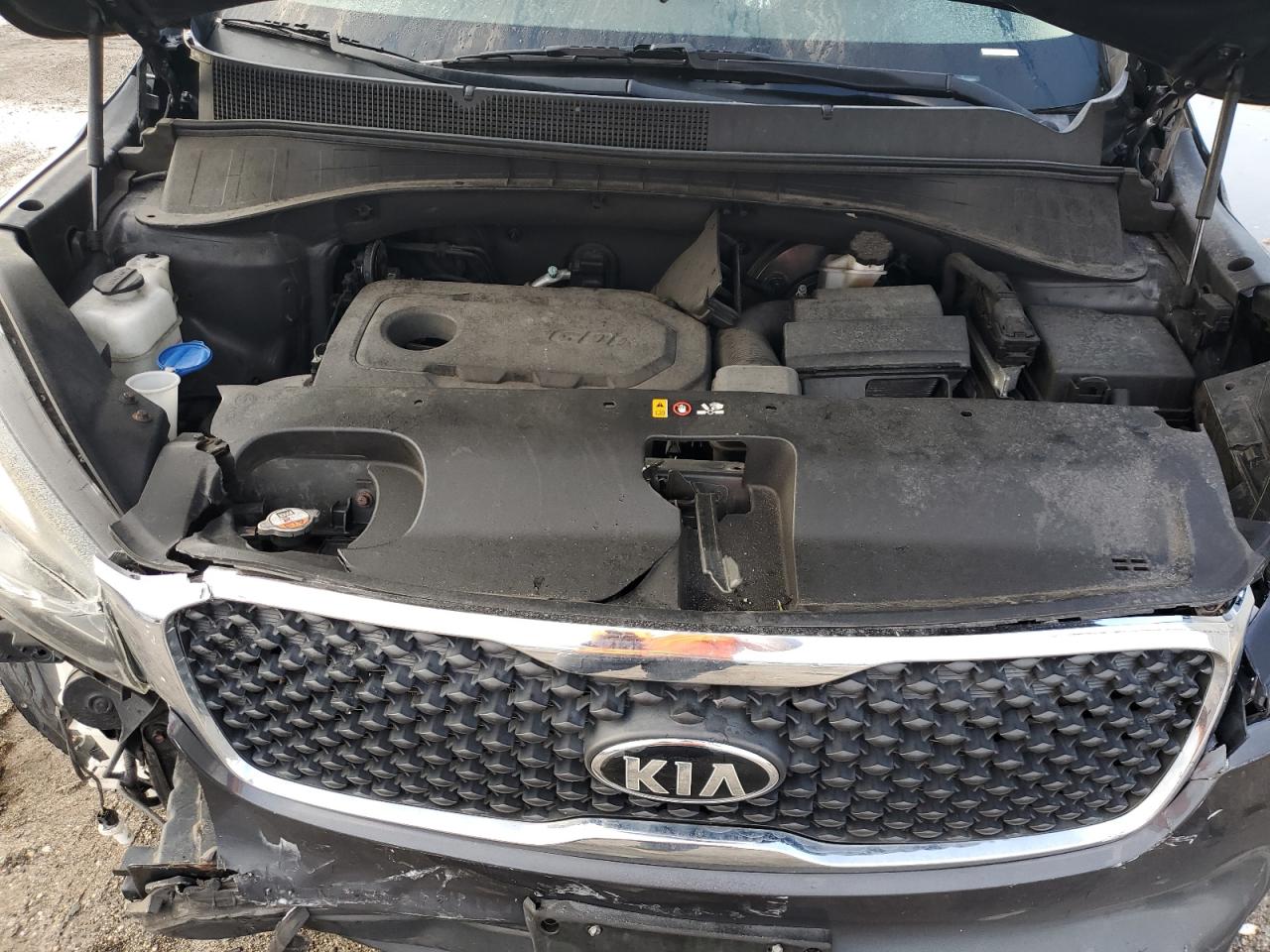 2017 KIA Sorento VIN 5XYPGDA34HG273555 Copart auction photo, front end / minor dent/scratches damage thumbnail 14