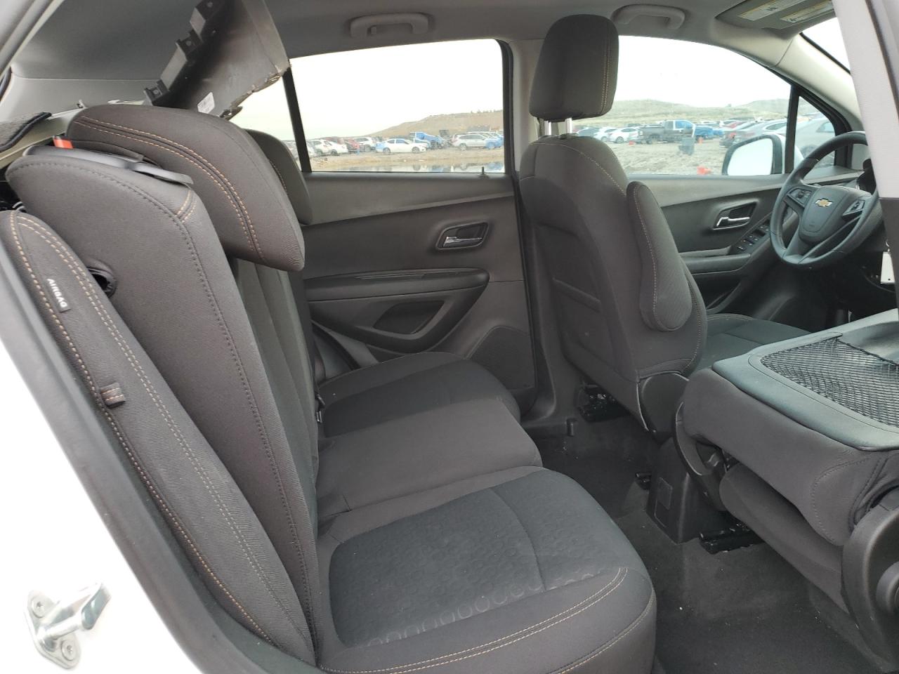 2020 Chevrolet Trax VIN 3GNCJKSB1LL313075 Copart auction photo, front end / side damage thumbnail 11
