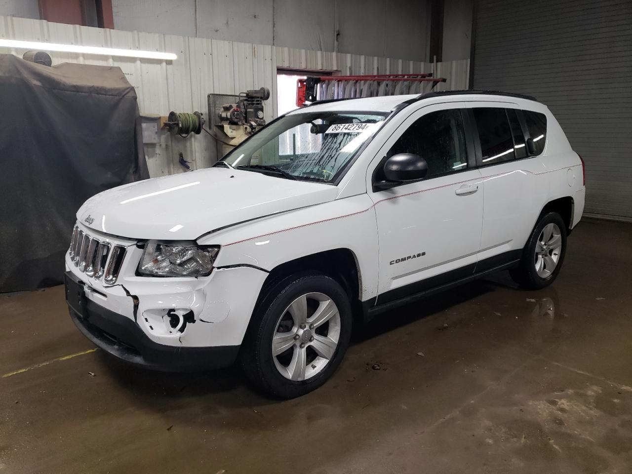 2011 Jeep Compass VIN 1J4NF1FB1BD282819