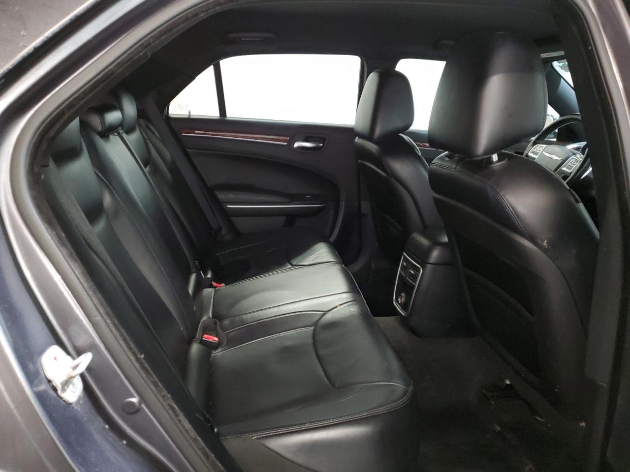 2013 Chrysler 300 VIN 2C3CCAAG2DH741133 Copart auction photo, front end damage thumbnail 10
