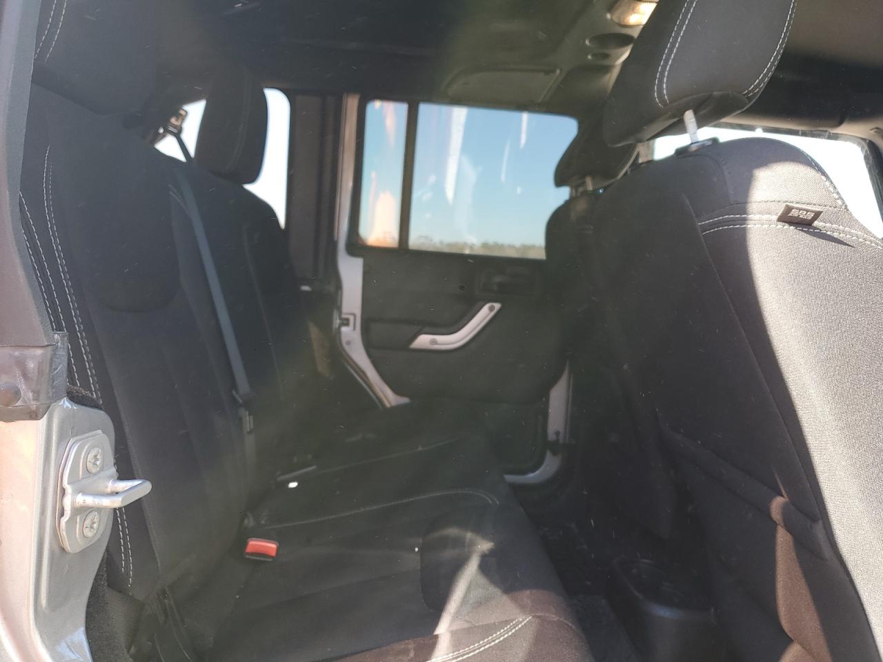 2015 Jeep Wrangler VIN 1C4HJWEGXFL557997 Copart auction photo, front end / side damage thumbnail 10