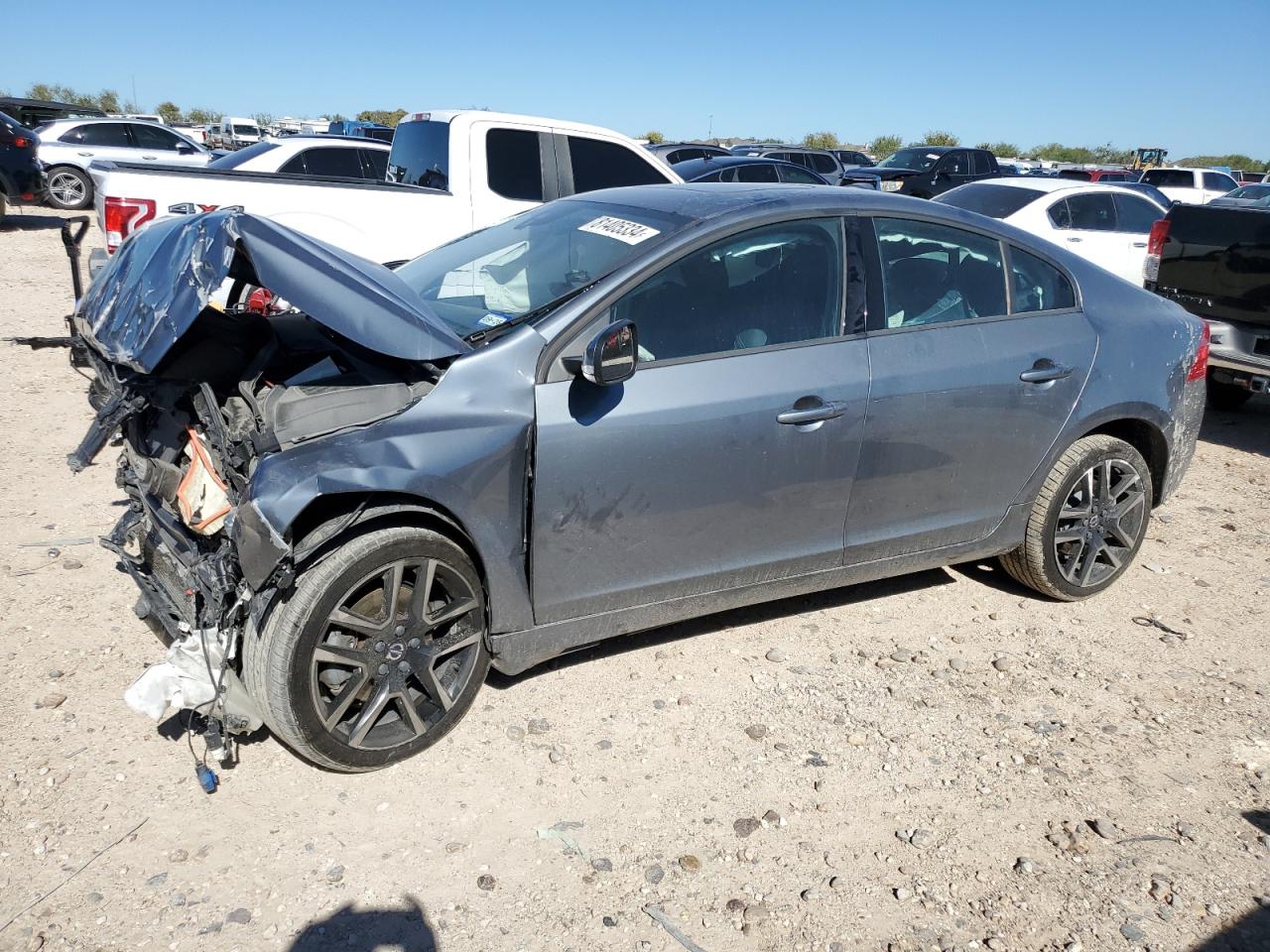 2018 Volvo S60 VIN YV126MFLXJ2466812