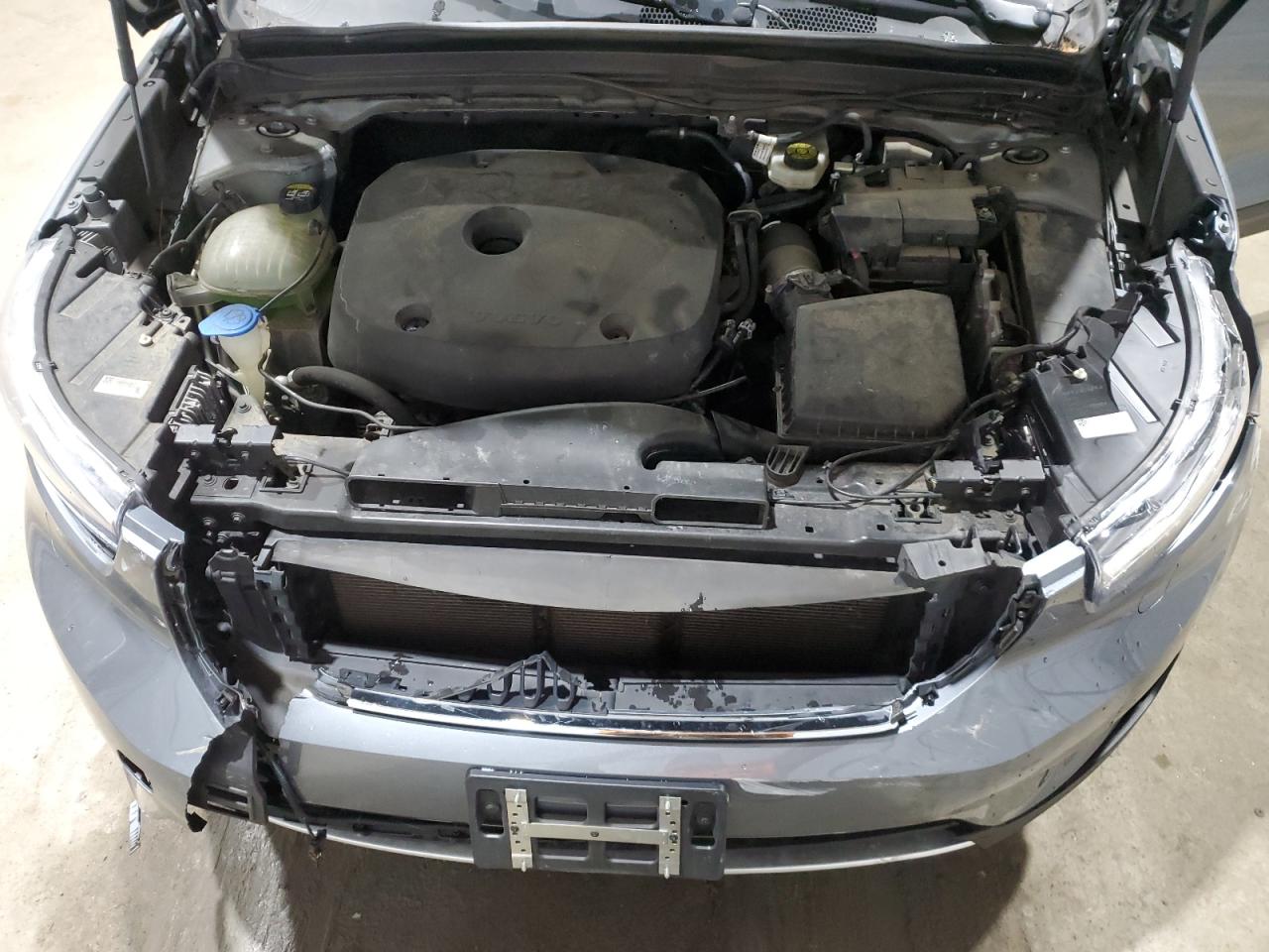 2019 Volvo XC40 VIN YV4162UKXK2054226 Copart auction photo, front end damage thumbnail 13