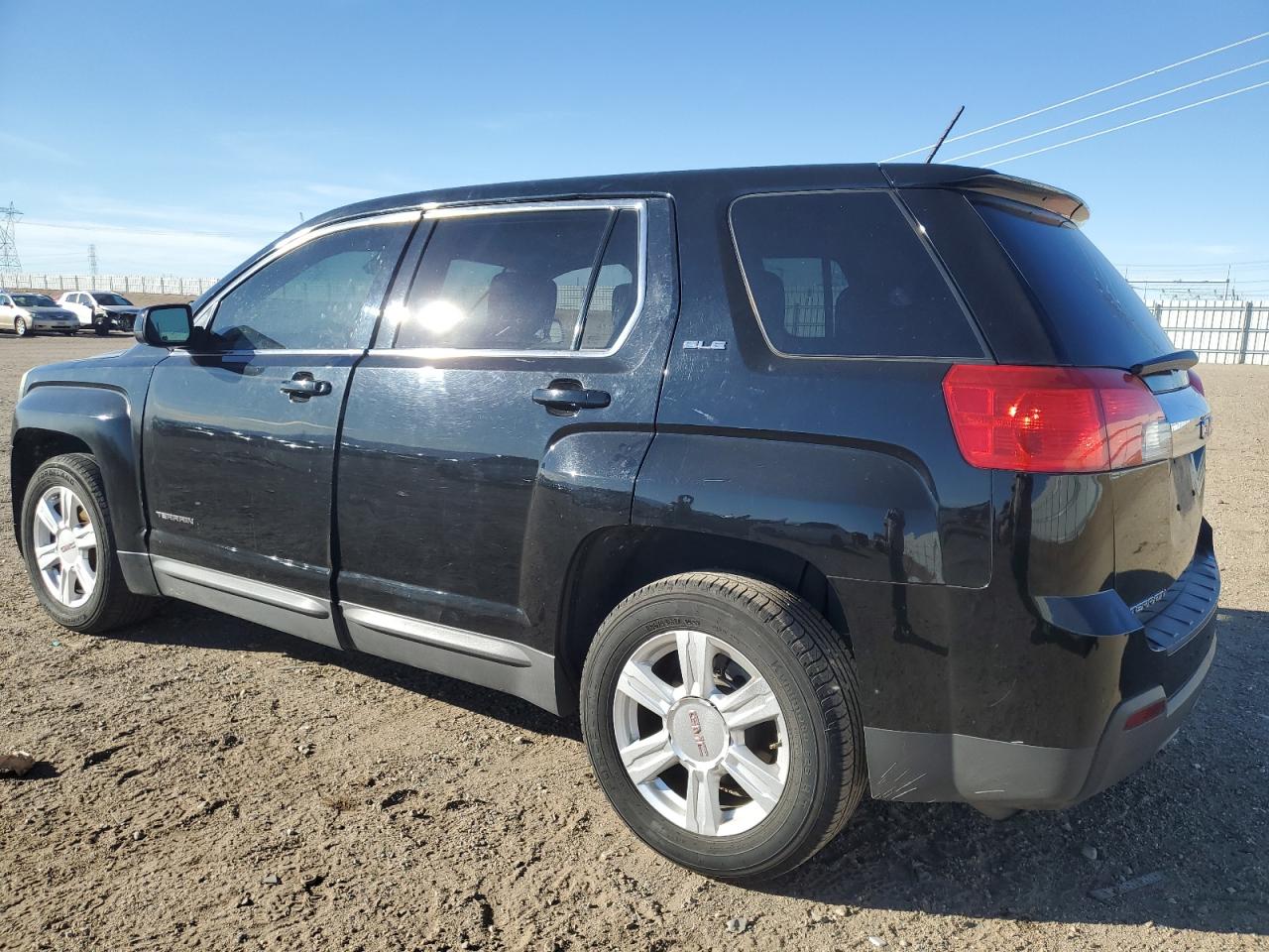 2015 GMC Terrain VIN 2GKALMEK1F6392536 Copart auction photo, minor dent/scratches damage thumbnail 2