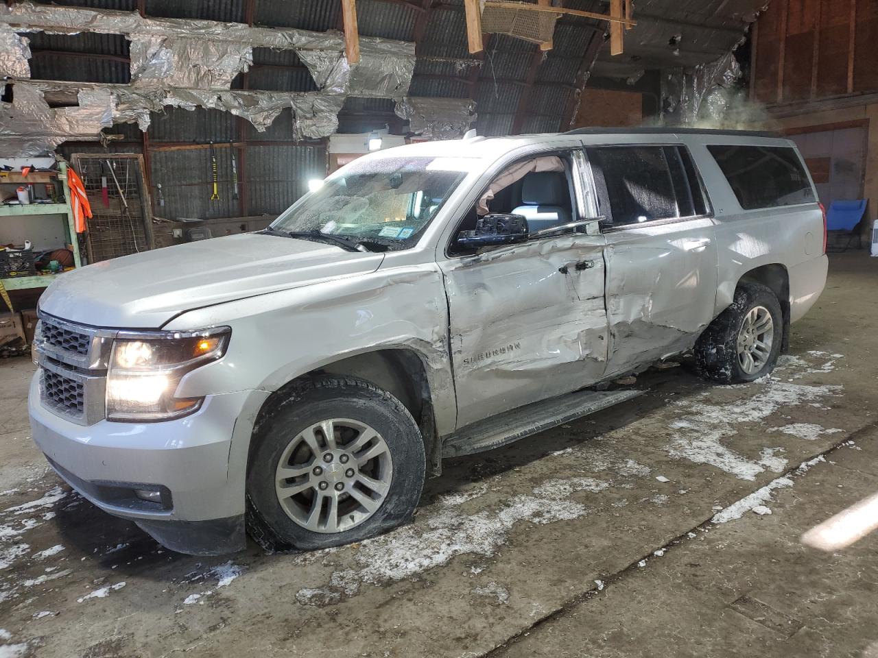 2020 Chevrolet Suburban VIN 1GNSKHKC1LR211787