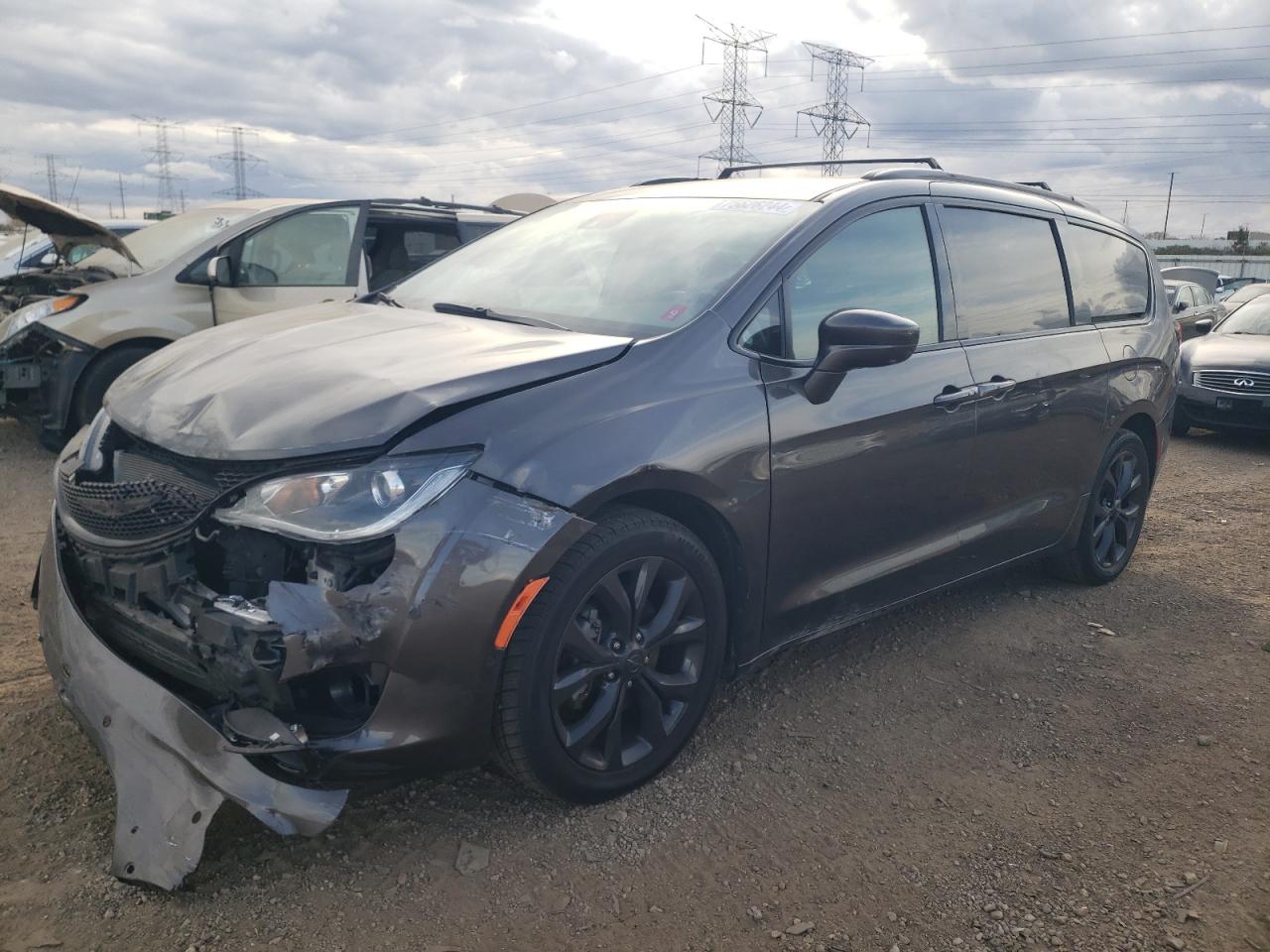 2020 Chrysler Pacifica VIN 2C4RC1EG2LR100413