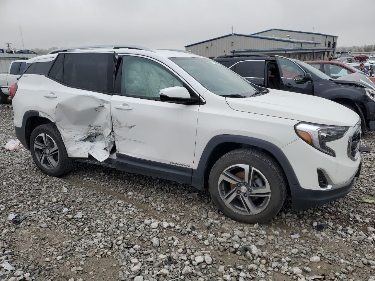 2020 GMC Terrain VIN 3GKALVEV5LL240914 Copart auction photo, side / minor dent/scratches damage thumbnail 4