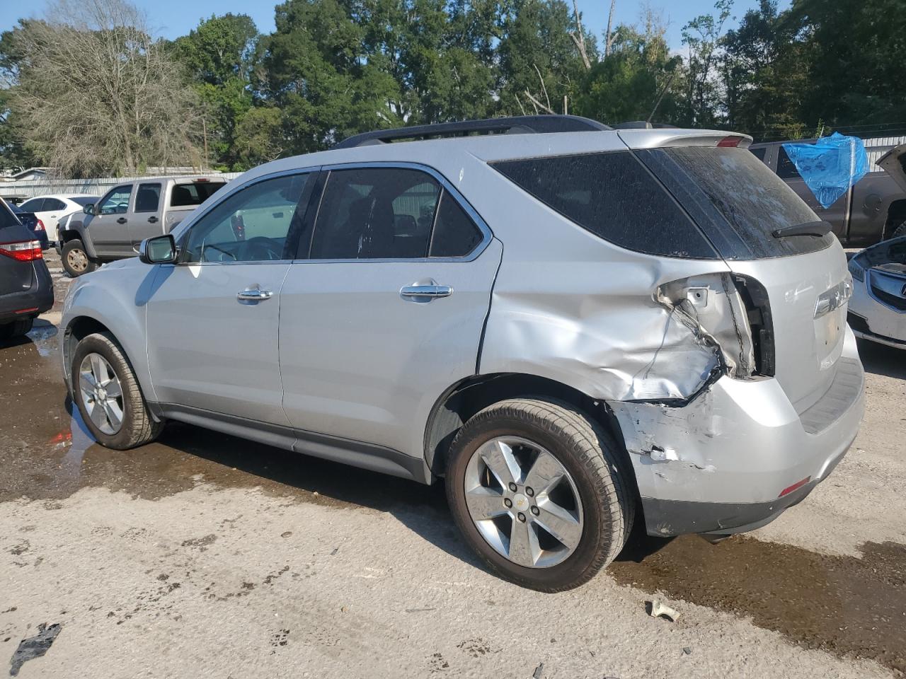 2015 Chevrolet Equinox VIN 2GNALBEK7F6229509 Copart auction photo, side / rear end damage thumbnail 2