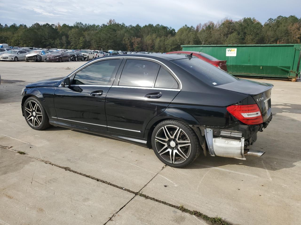 2014 Mercedes-Benz C-klasse VIN WDDGF4HB9ER305466 Copart auction photo, rear end / front end damage thumbnail 2
