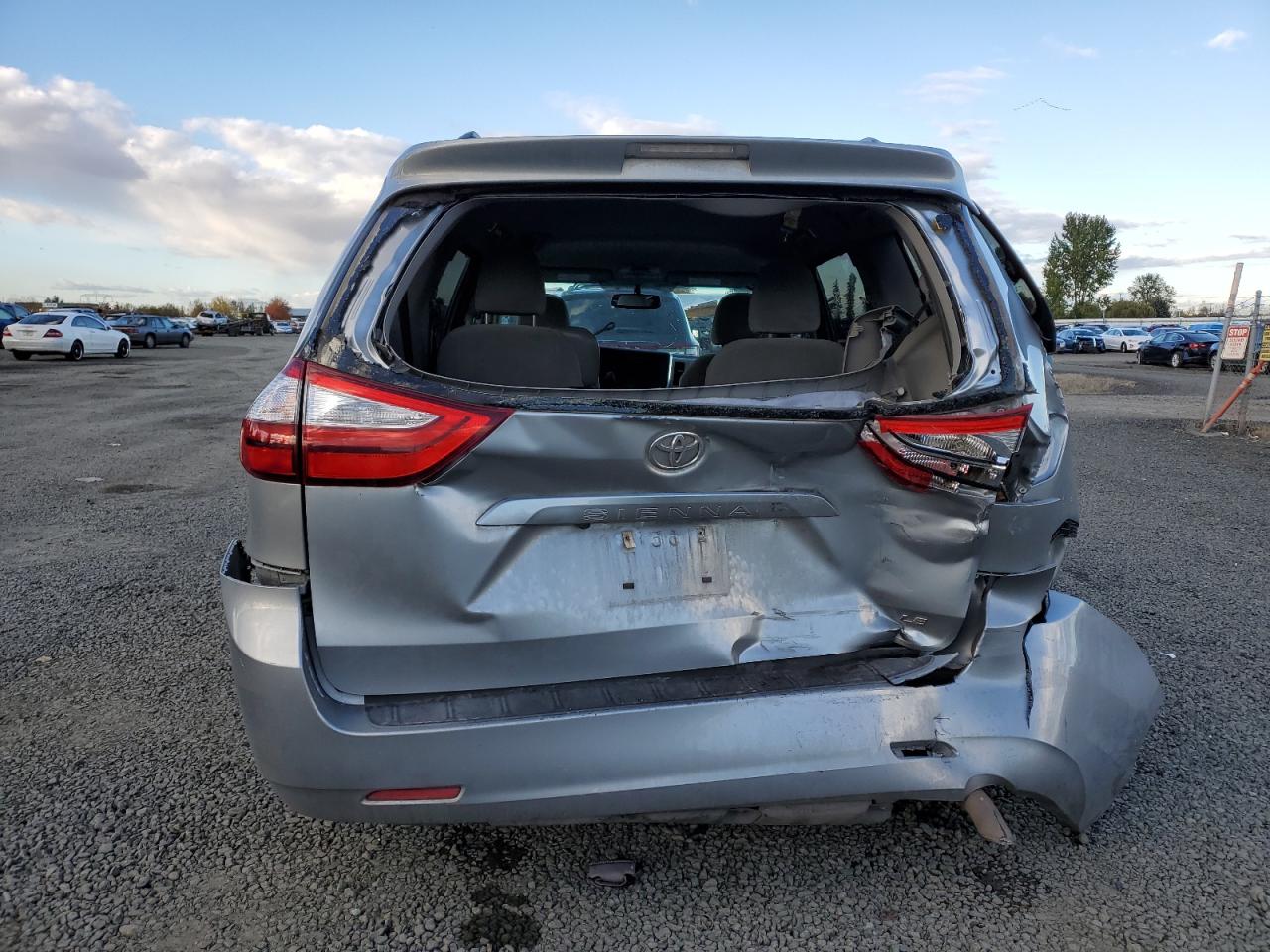 2016 Toyota Sienna VIN 5TDKK3DC0GS732077 Copart auction photo, rear end damage thumbnail 6