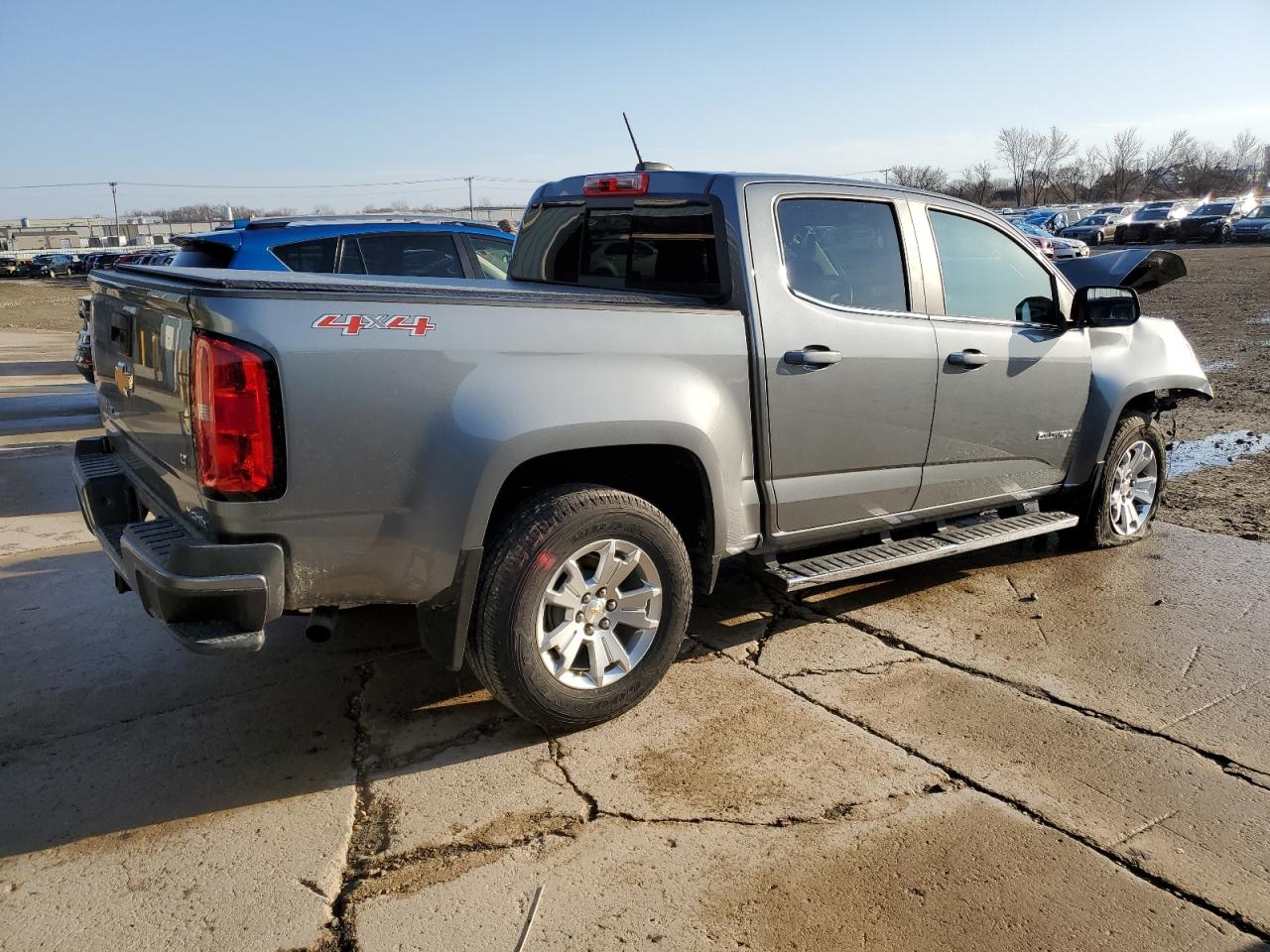 2020 Chevrolet Colorado VIN 1GCGTCEN3L1248382 Copart auction photo, front end / mechanical damage thumbnail 3