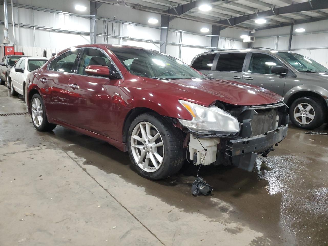 2010 Nissan Maxima VIN 1N4AA5AP0AC817436 Copart auction photo, front end / side damage thumbnail 4